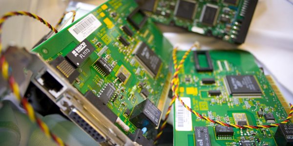 ¿Por qué invertir en equipos de computación de calidad para tu negocio?